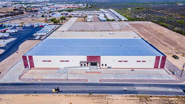 Plus de détails pour 172 Interamerica Blvd, Laredo, TX - Industriel/Logistique à louer