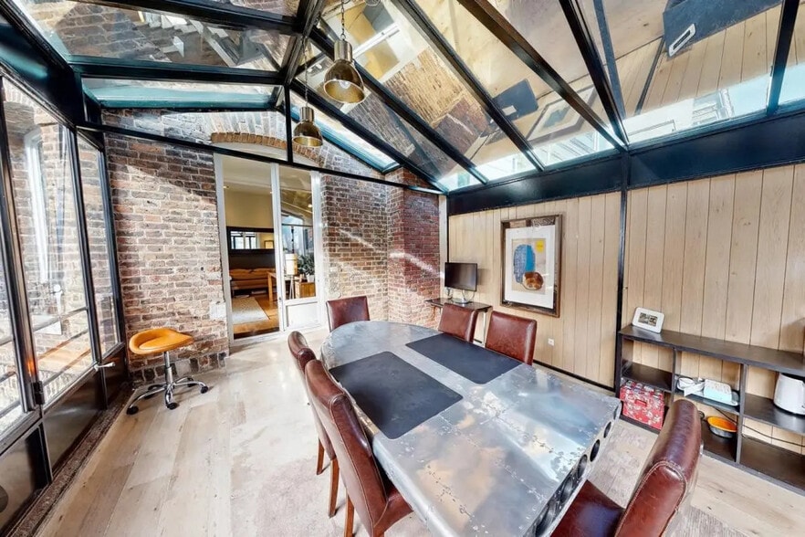 Bureau dans Paris à vendre - Photo de l’immeuble – Image 3 sur 11