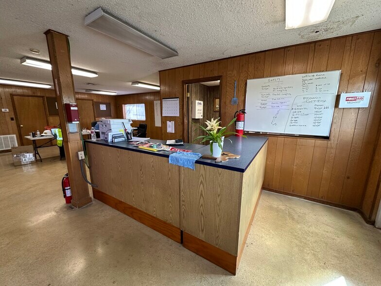 10195 FM 2676, Rio Medina, TX à louer - Photo de l’immeuble – Image 3 sur 5