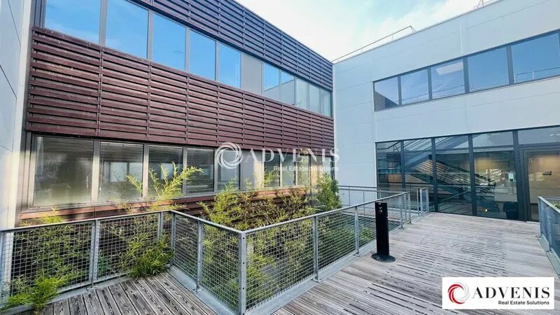 Bureau dans Pessac à louer - Photo de l’immeuble – Image 2 sur 11