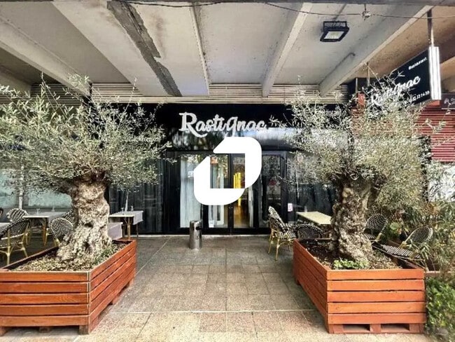 Plus de détails pour Local commercial à vendre