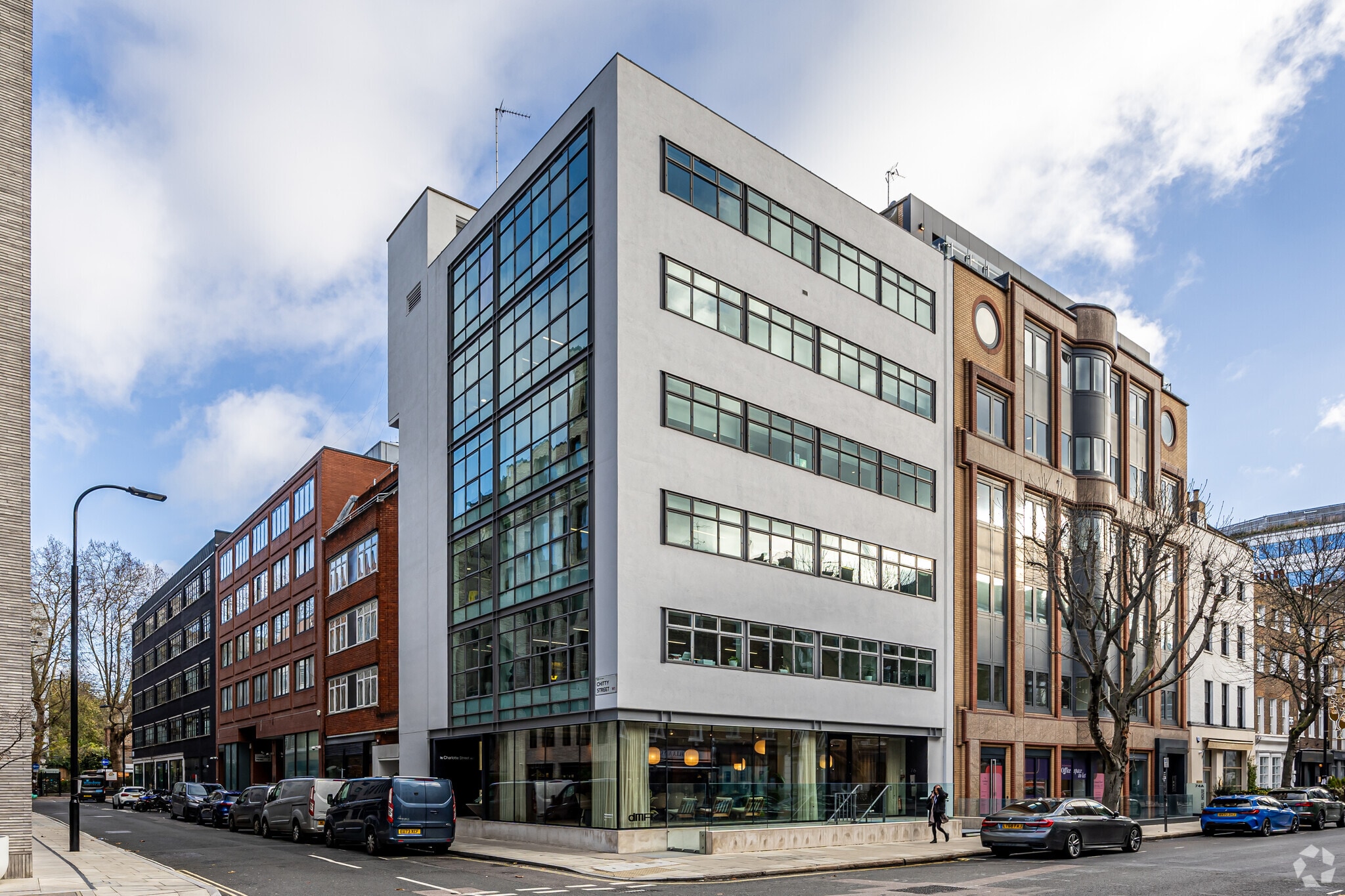 76 Charlotte St, Londres à louer Photo principale– Image 1 sur 8