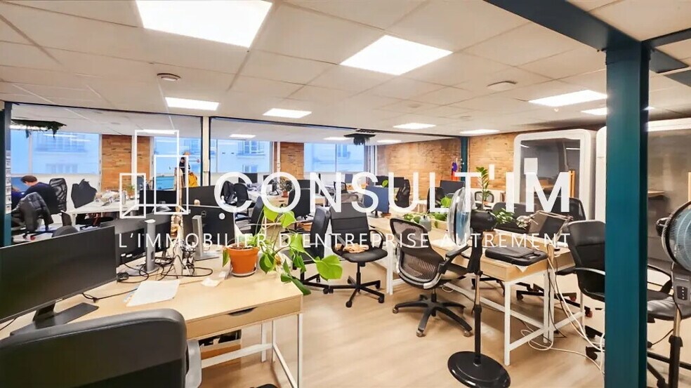 Bureau dans Paris à vendre - Photo de l’immeuble – Image 2 sur 9