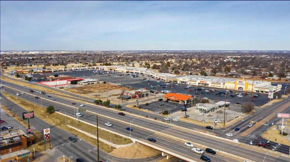 2203 SW 74th St Walnut Square Shopping Center, Oklahoma City, OK à louer - Photo de l’immeuble – Image 3 sur 4