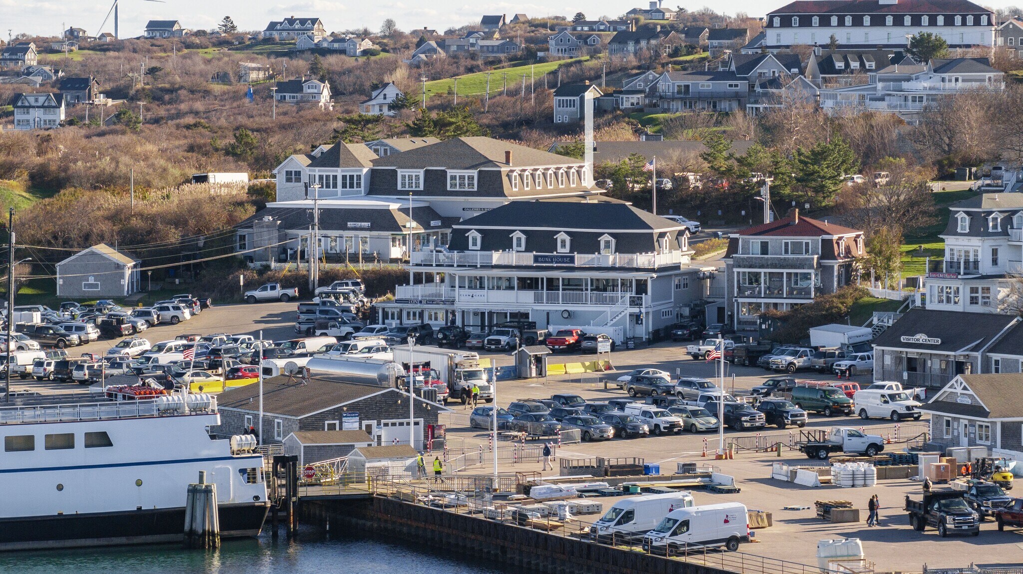 212 Water St, Block Island, RI à vendre Photo de l’immeuble– Image 1 sur 96
