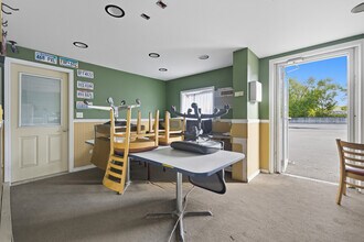 801 W Grant Hwy, Marengo, IL à louer Photo intérieure– Image 1 sur 8