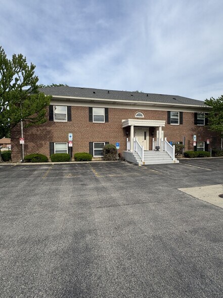 1020 S Arlington Heights Rd, Arlington Heights, IL à louer - Photo de l’immeuble – Image 2 sur 7