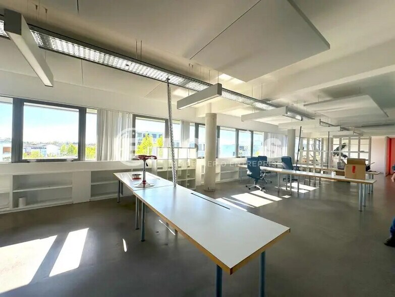 Bureau dans Bruges à louer - Photo intérieure – Image 2 sur 5