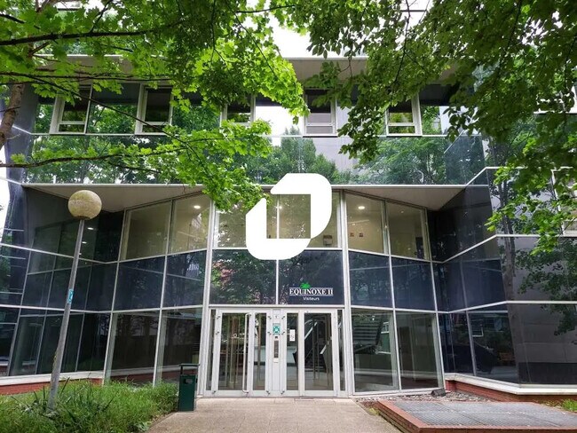 Plus de détails pour Bureau à louer