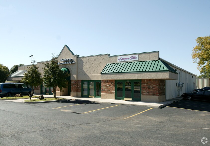 1113 S Douglas Blvd, Midwest City, OK à louer - Photo de l’immeuble – Image 3 sur 6
