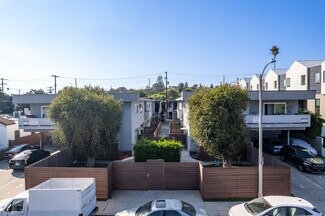 Plus de détails pour 2023 Preuss Rd, Los Angeles, CA - Logement à vendre