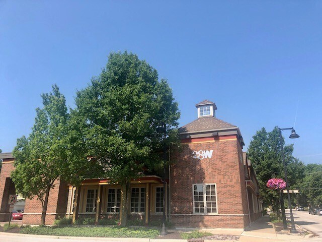 28 W Nebraska St, Frankfort, IL à louer - Photo de l’immeuble – Image 2 sur 14