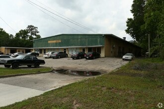 1540 Capital Cir SW, Tallahassee, FL à louer Photo intérieure– Image 1 sur 2