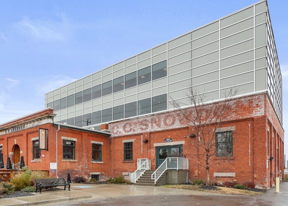 2010 11th St SW, Calgary, AB à vendre Photo de l’immeuble– Image 1 sur 2