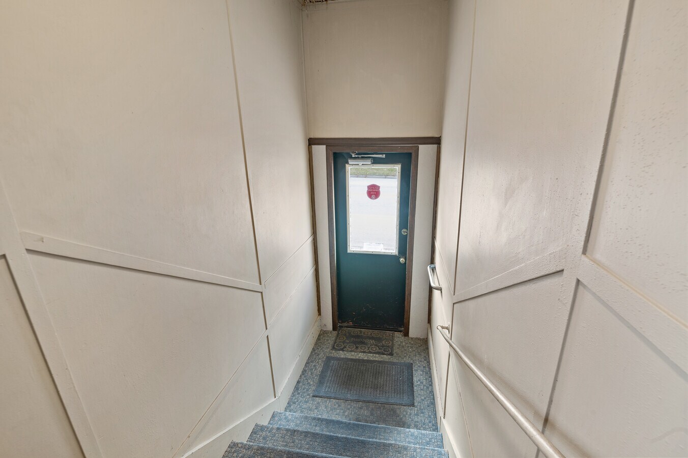 View Photo
