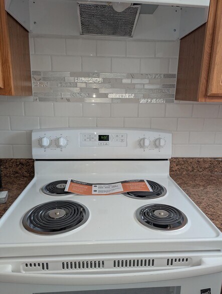 601 Eastern Ave, Fairmount Heights, MD à vendre - Photo de l’immeuble – Image 3 sur 23