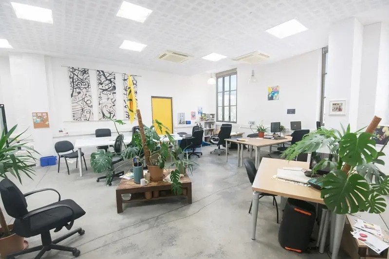 Bureau dans Paris à louer - Photo de l’immeuble – Image 2 sur 5