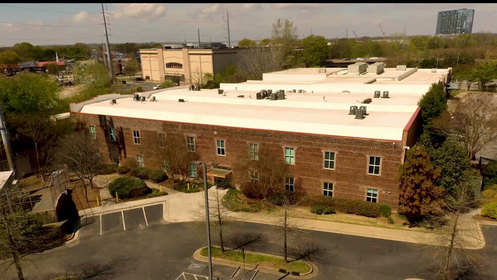 590 Means St NW, Atlanta, GA à louer - Vidéo sur l’annonce professionnelle – Image 3 sur 74