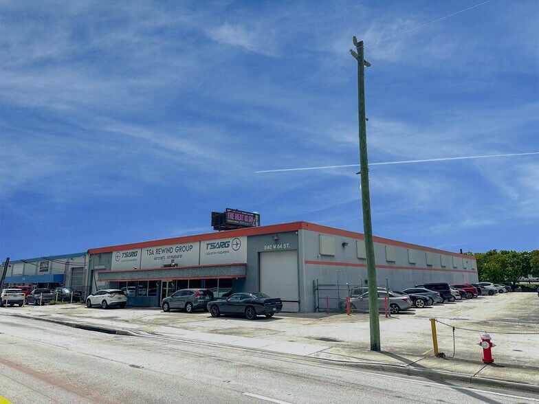940 W 84th St, Hialeah, FL à vendre - Photo de l’immeuble – Image 1 sur 9