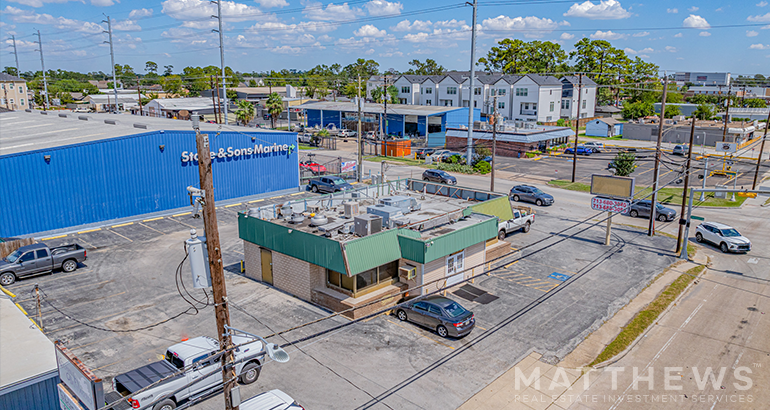 2100 W 34th St, Houston, TX à vendre - Photo de l’immeuble – Image 2 sur 3