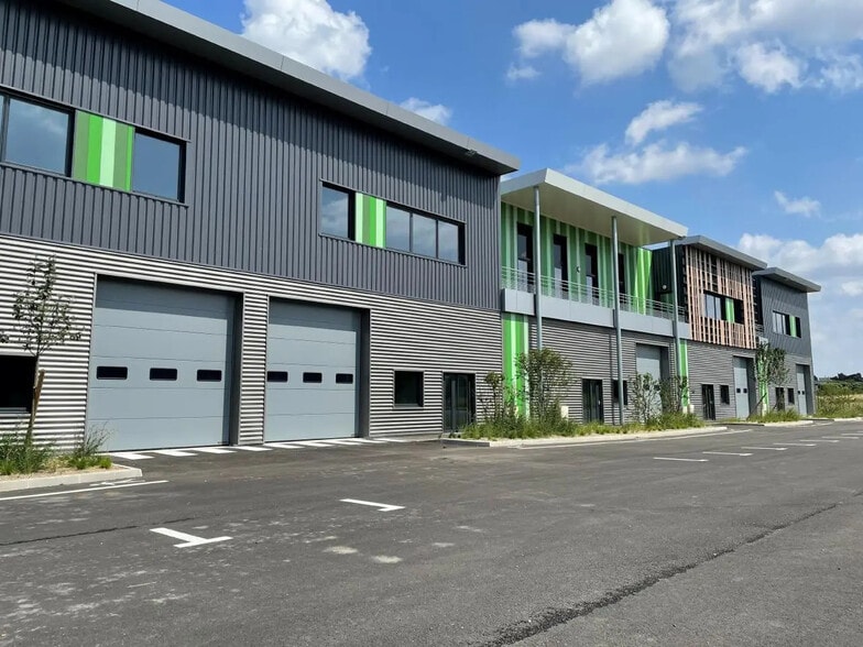 5 Rue De L'Hautil, Conflans-Sainte-Honorine à louer - Photo de l’immeuble – Image 1 sur 22