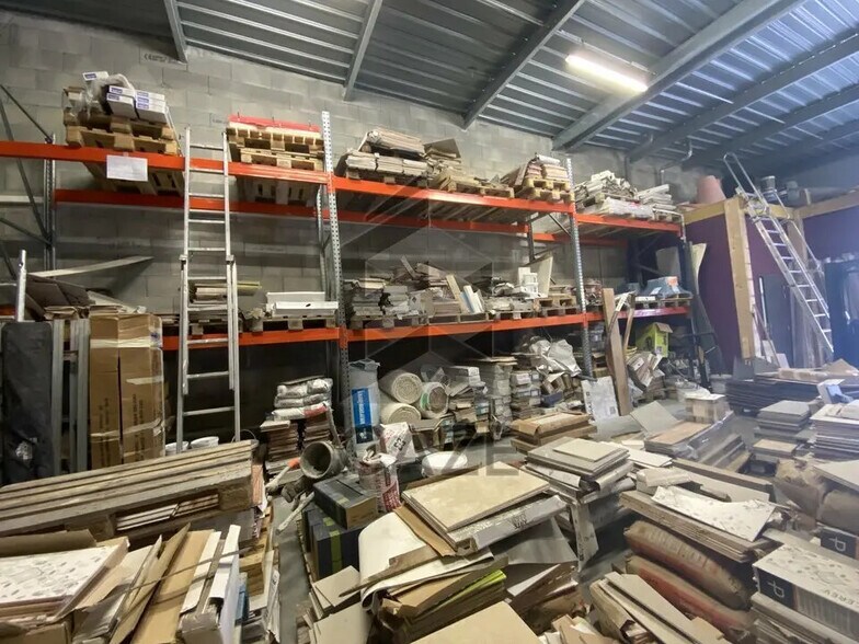 Local d'activités dans Tresses à vendre - Photo de l’immeuble – Image 3 sur 5