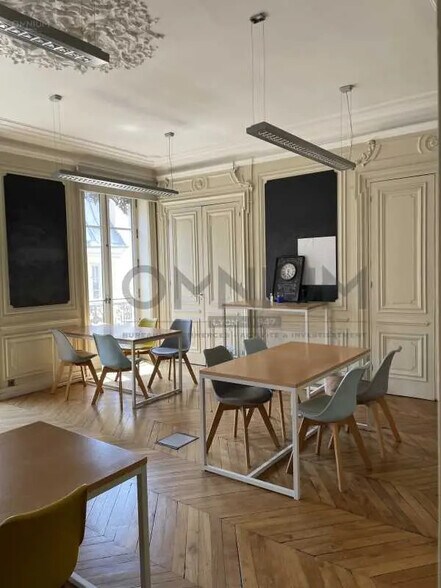 Bureau dans Lyon à vendre - Photo intérieure – Image 3 sur 12