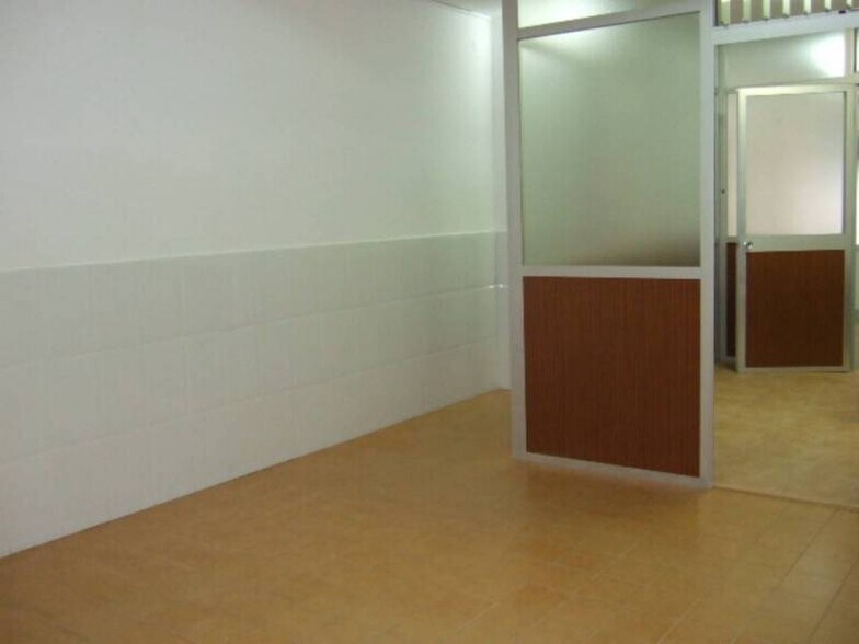 Immeuble residentiel dans Sabadell, Barcelona à vendre - Photo intérieure – Image 3 sur 9