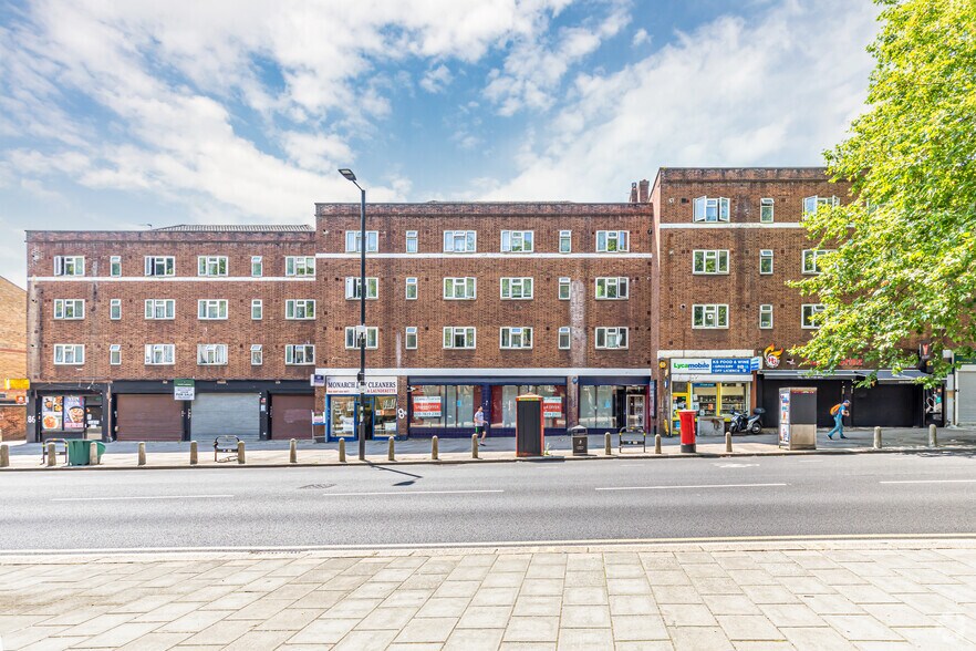 70-86 Clapham Park Rd, Londres à louer - Photo de l’immeuble – Image 3 sur 19