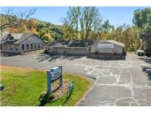 821 Us-8, Saint Croix Falls, WI à vendre - Photo de l’immeuble – Image 2 sur 23