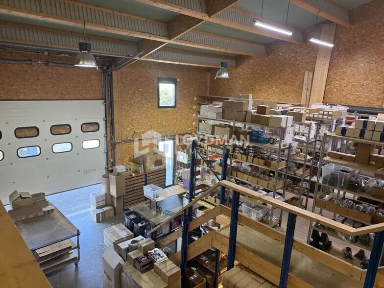 Local commercial dans Montarnaud à louer - Photo de l’immeuble – Image 3 sur 12