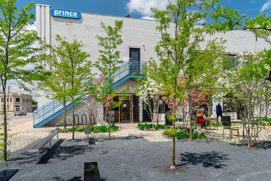 4884-4892 Grand River Ave, Detroit, MI à louer - Photo de l’immeuble – Image 3 sur 13