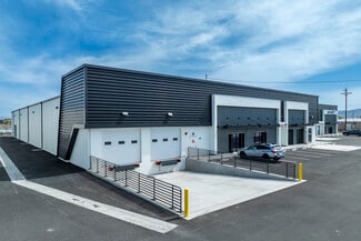 Plus de détails pour 2675-2697 Mill St, Reno, NV - Industriel/Logistique à vendre