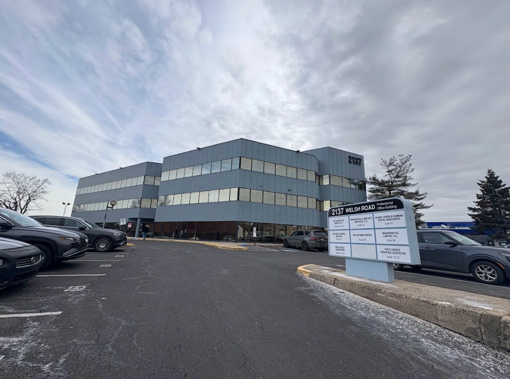 2137 Welsh Rd, Philadelphia, PA à vendre Photo principale– Image 1 sur 12