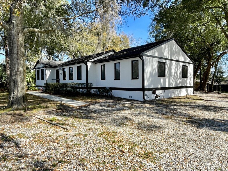 1851 University Blvd S, Jacksonville, FL à louer - Photo de l’immeuble – Image 3 sur 12