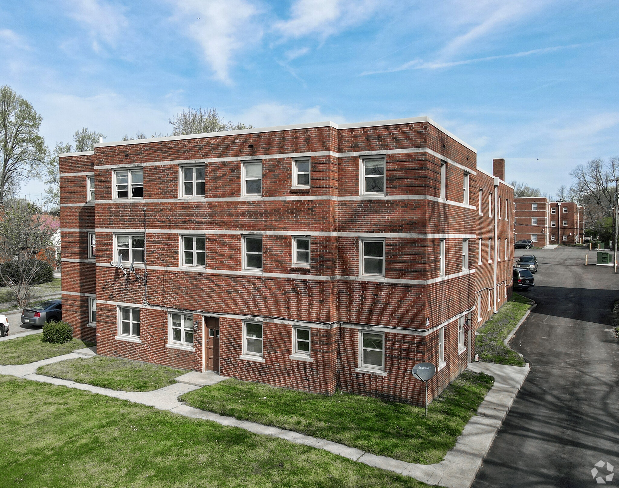 4741 E Washington St, Indianapolis, IN à vendre Photo principale– Image 1 sur 26