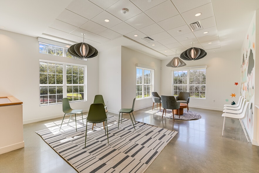 5915 La Crosse Ave, Austin, TX à louer - Photo intérieure – Image 3 sur 10