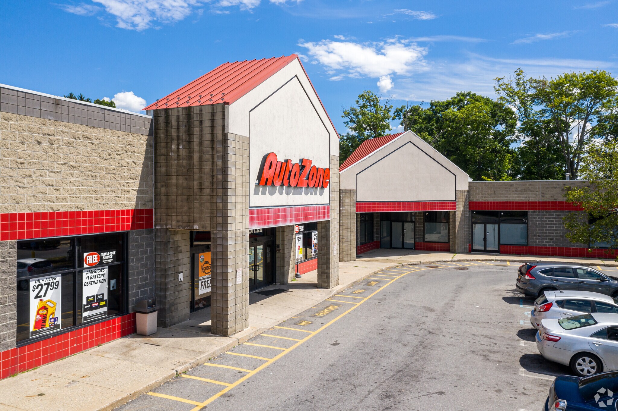 1404 Union Ave, Newburgh, NY à louer Photo principale– Image 1 sur 8