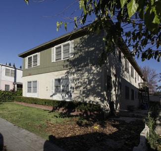 Plus de détails pour 13227 Oxnard St, Van Nuys, CA - Logement à vendre