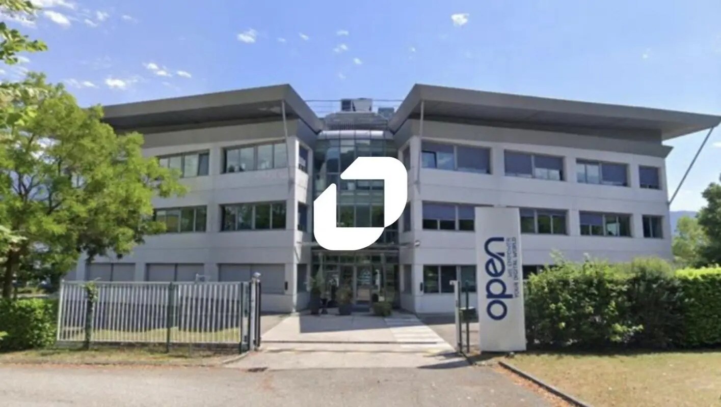10 Rue Lavoisier, Montbonnot-Saint-Martin à louer Photo de l’immeuble– Image 1 sur 8