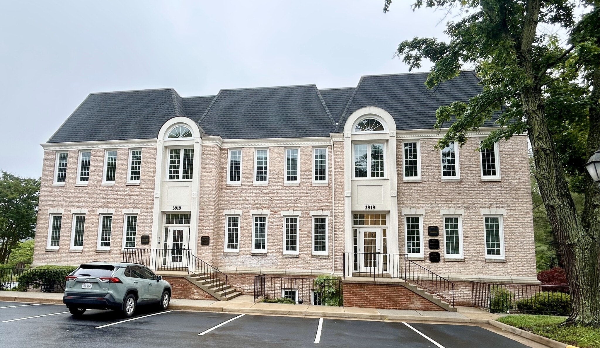 3919 Blenheim Blvd, Fairfax, VA à louer Photo de l’immeuble– Image 1 sur 10
