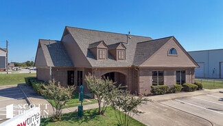 Plus de détails pour 2400 Worthington St, Denton, TX - Bureau à louer