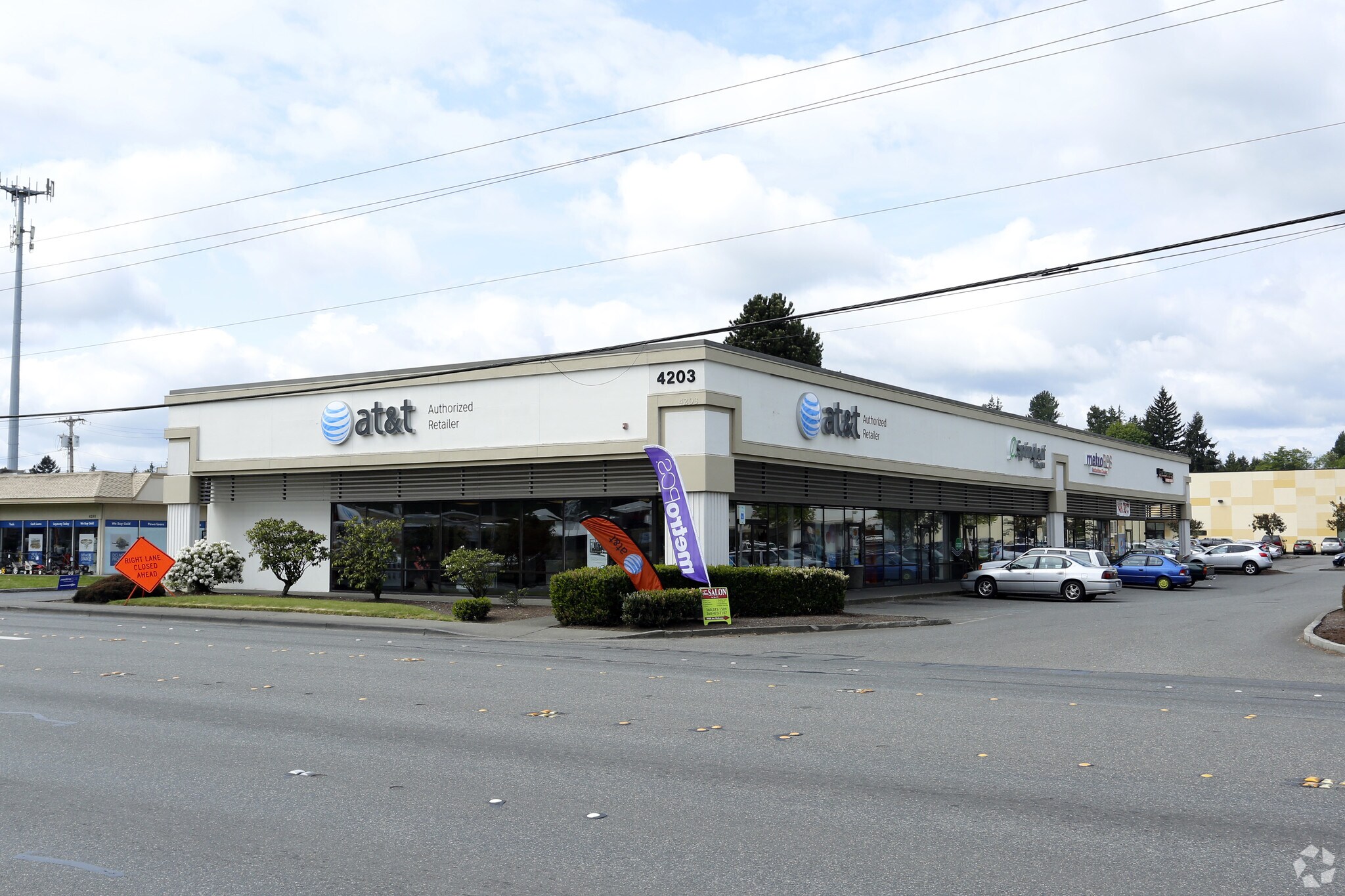 4207-4217 Wheaton Way, Bremerton, WA à louer Photo principale– Image 1 sur 5