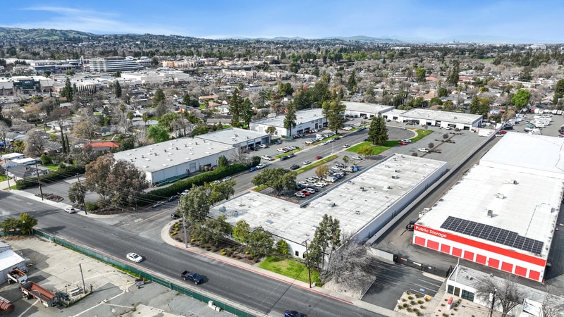 2475-2495 Estand Way, Pleasant Hill, CA à louer Aérien– Image 1 sur 4