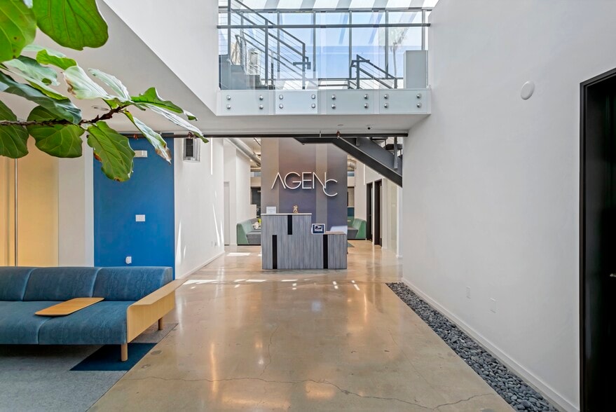 5285 W Washington Blvd, Los Angeles, CA à vendre - Photo de l’immeuble – Image 3 sur 23