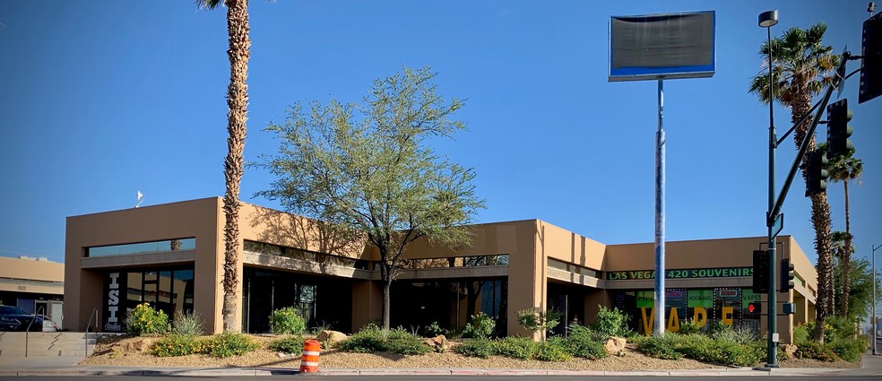 1501-1549 W Oakey Blvd, Las Vegas, NV à louer - Photo de l’immeuble – Image 2 sur 5