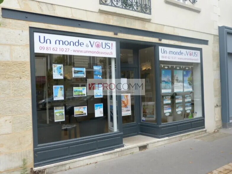 Local commercial dans Tours à louer - Photo de l’immeuble – Image 2 sur 3