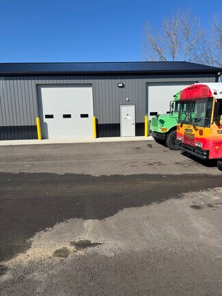 Plus de détails pour 2476 Heritage Pkwy, Norton, OH - Local d'activités à louer