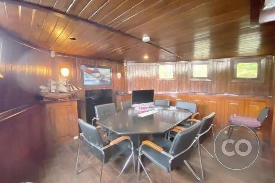 Bureau dans Boulogne-Billancourt à louer - Photo de l’immeuble – Image 3 sur 5