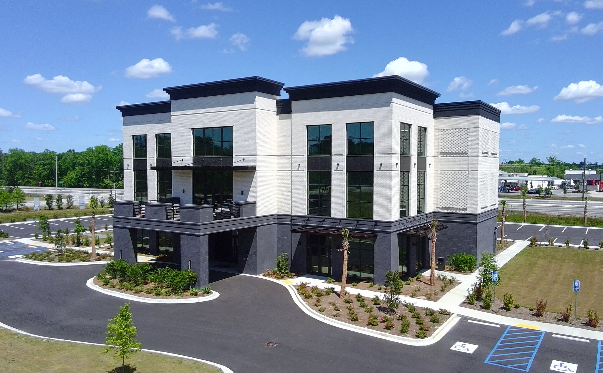 100 Enterprise Dr, Rincon, GA à louer Photo principale– Image 1 sur 6